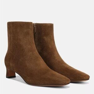 Vince Harlan ankle booties in brown suede